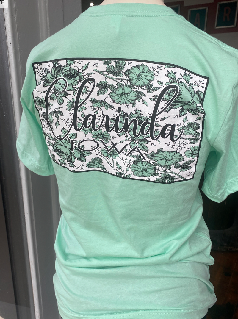 Load image into Gallery viewer, Floral Clarinda Iowa - Bella
