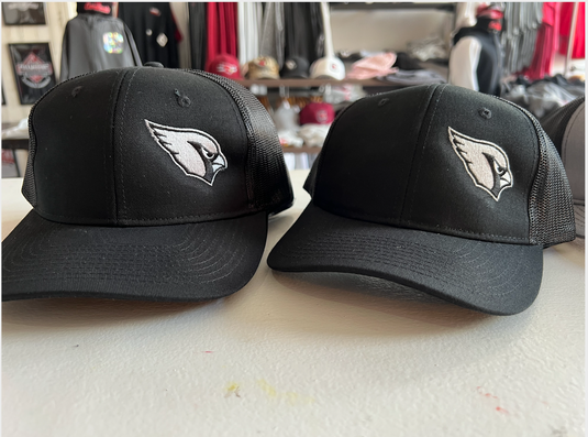 Black/Grey Cardinal head hat